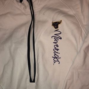 Sports Gear Sweaters - Mankato State University (MSU) Sweatshirt Sports Gear Sweaters - Mankato State University (MSU) Sweatshirt
